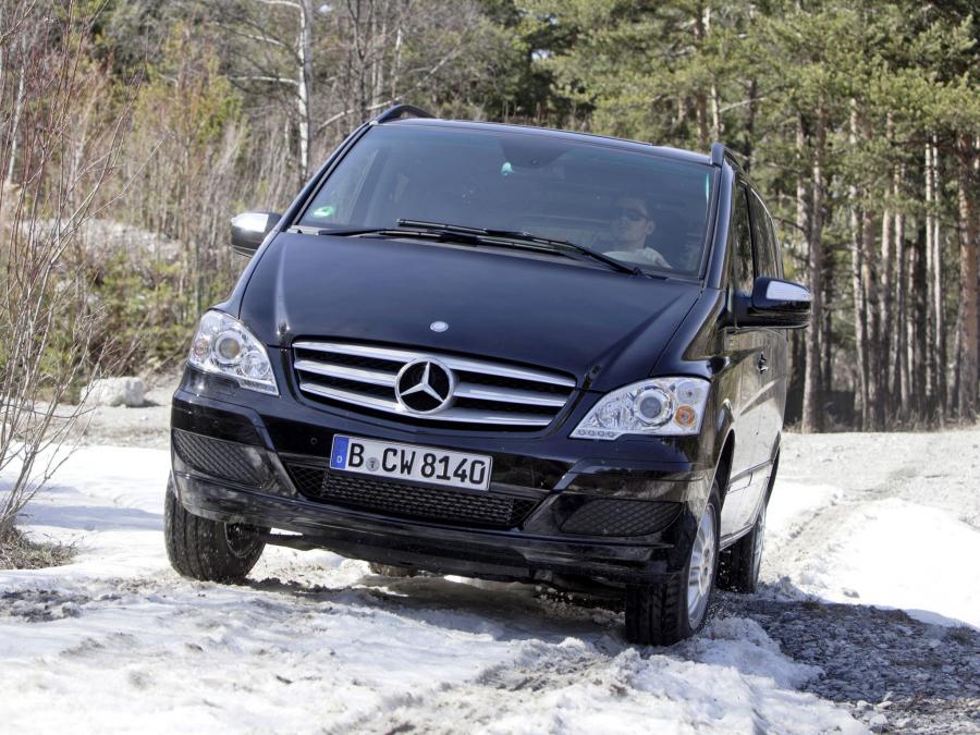  Mercedes-Benz Viano 4Matic 2010 года  (фото 4 из 11)